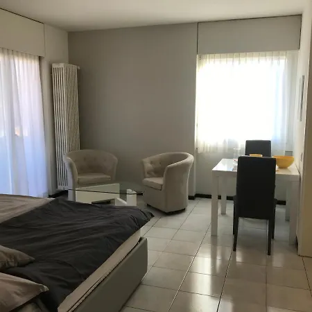 Ben's Apartment *