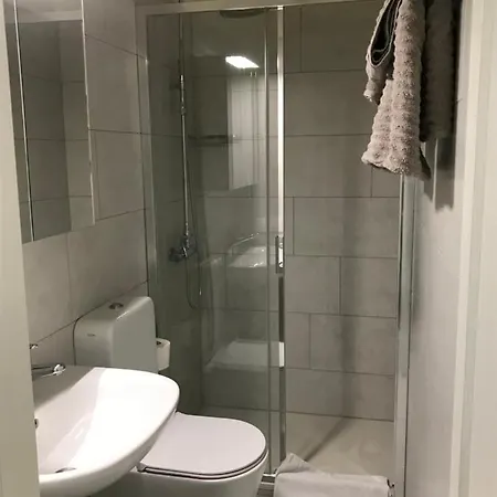 Ben's Apartment *
